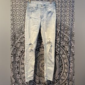 Old Navy Jeans - Rockstar Super Skinny High Rise w secret-slim pockets - 0